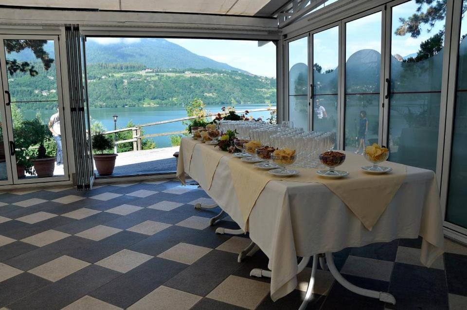 Happy Days Sul Lago Pergine Valsugana Exteriér fotografie